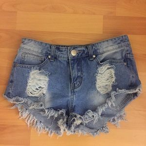 Foreign Exchange distressed shorts