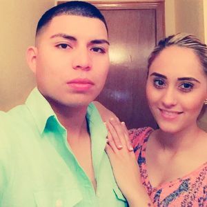 Meet your Posher, Rene deyanira