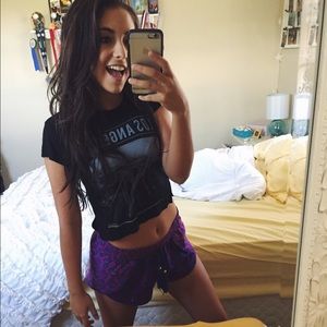 Meet your Posher, Val