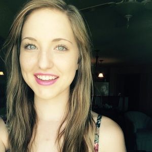 Meet your Posher, Sierra