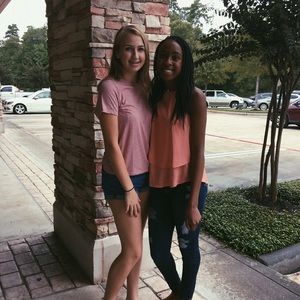 Meet your Posher, Geneva