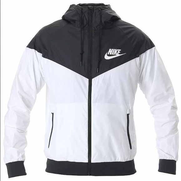 NIKE WINDBREAKER😍