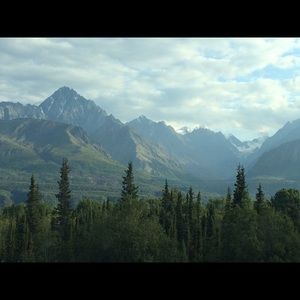 Meet your Posher, Laurin