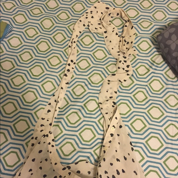 Heart Print Half Button Bow Shirt 😍 - Picture 2 of 2