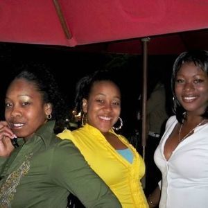 Meet your Posher, Leonda