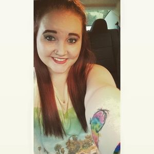 Meet your Posher, Katrina