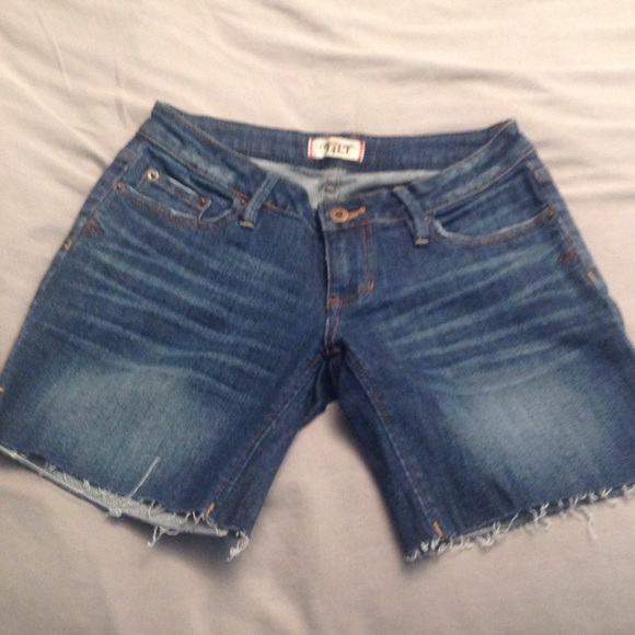 Denim Tilt shorts