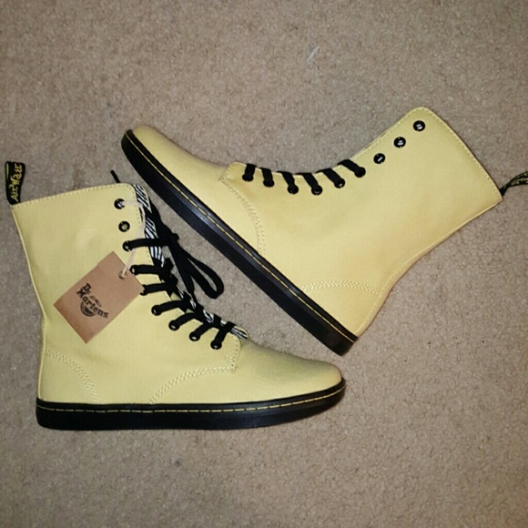 Nwt Dr. Martens