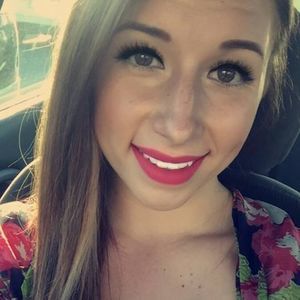 Meet your Posher, Kristen