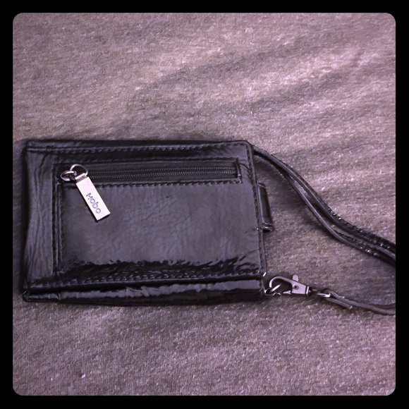 Hobo wristlet in black