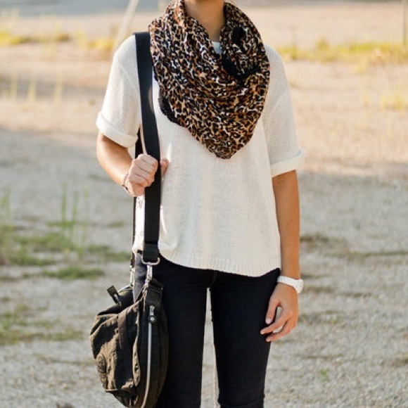 Express Accessories - Cheetah Print Infinity Scarf
