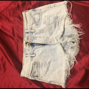 Abercrombie kids light wash shorts