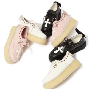 ☁️ Black Angel Wing & Cross Creepers☁️