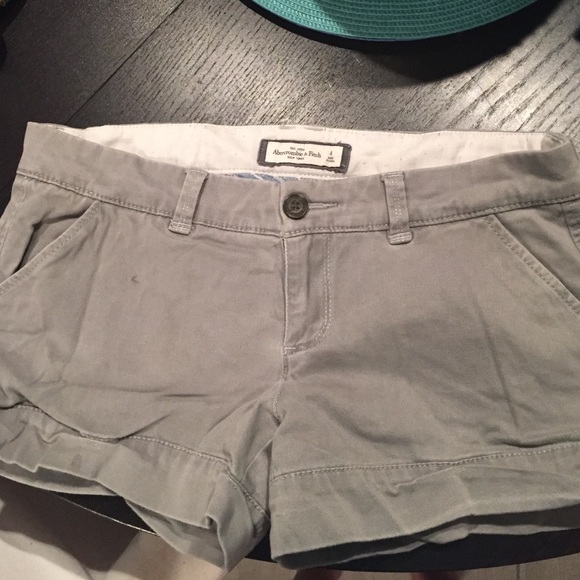 Gray A&F dressy shorts