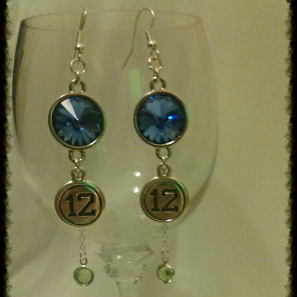 Seahawks 12th woman dangle earrings