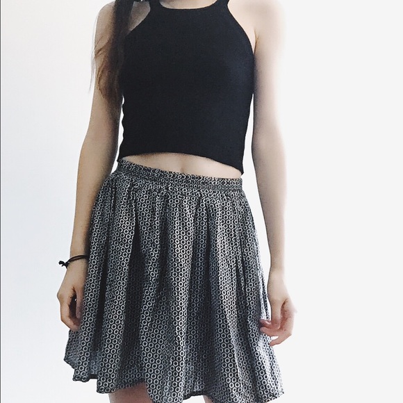 Brandy Melville Skirt - Picture 1 of 4