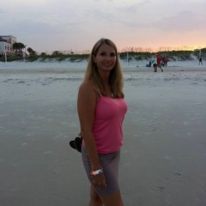 Meet your Posher, Denise