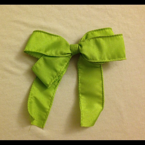 CUTE BOWS! - Picture 3 of 4