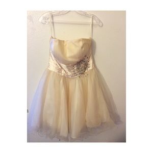 Champagne homecoming/prom dress