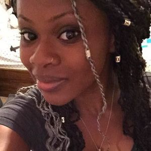 Meet your Posher, Erica