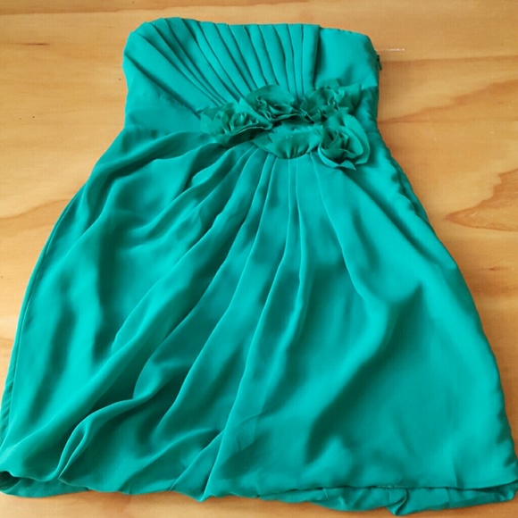 Cocktail Dress - Picture 1 of 4