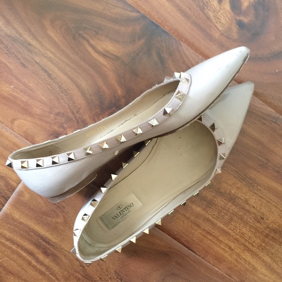 Valentino Rockstud Patent Ballerina at, Nude - Picture 3 of 3