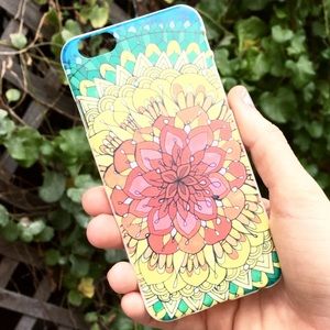 NWT iPhone 6 case with bohemian design!