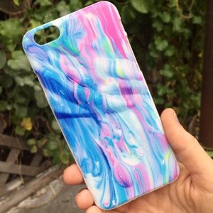 NWT IPhone 5, 6 or 6 plus case with vibrant print