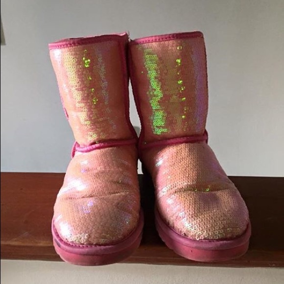 Pink Uggs