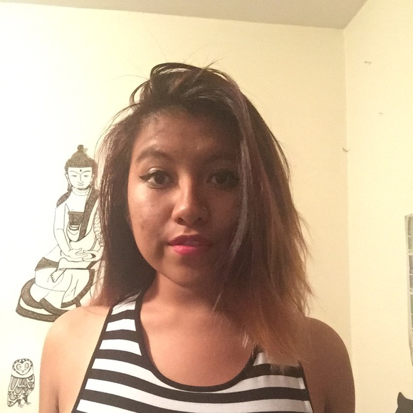 Meet your Posher, Elizabeth - Picture 1 of 1