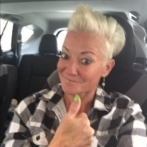 Meet your Posher, Karen