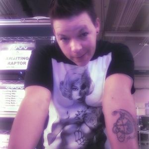 Meet your Posher, Kim