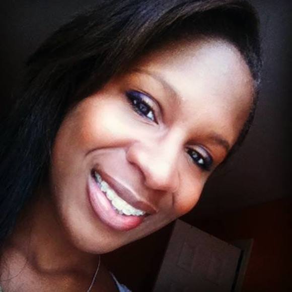 Meet your Posher, Alisia