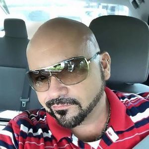 Meet your Posher, Charles