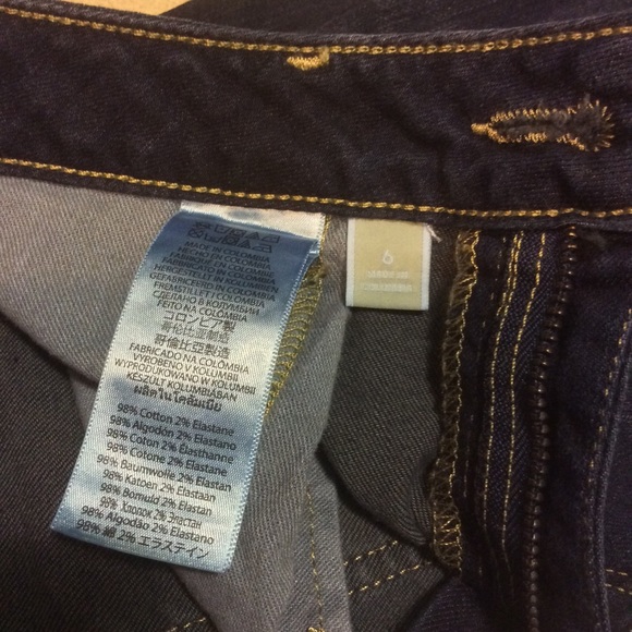 Jeans - Picture 2 of 4