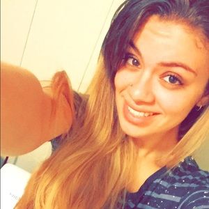 Meet your Posher, Christina