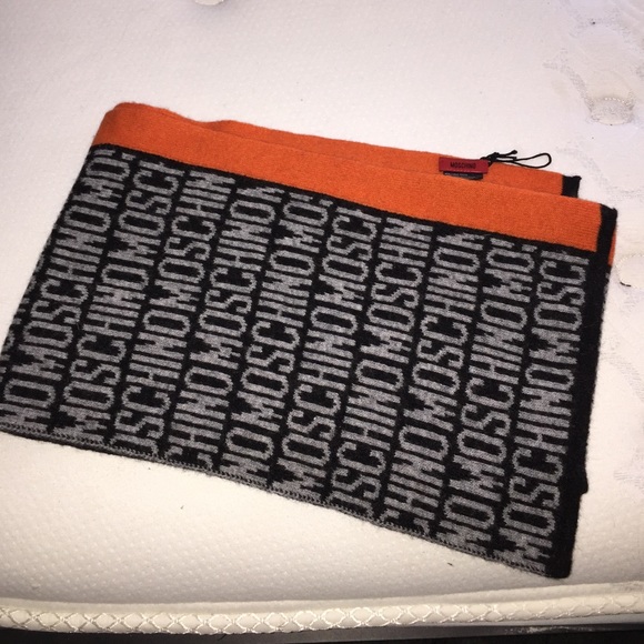 Moschino Scarf