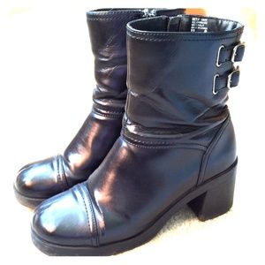 Mudd - Black Boots with Buckle Details, 9M - VGUC