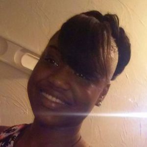 Meet your Posher, Ebbey