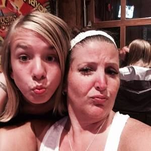 Meet your Posher, Vicky