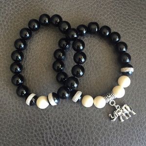 Black & Cream charmed beaded bracelet