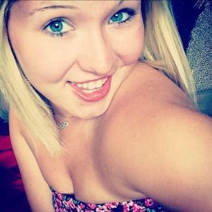 Meet your Posher, Tayler