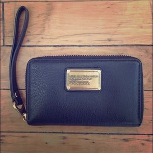 Marc by Marc Jacobs Zip-Around Wallet