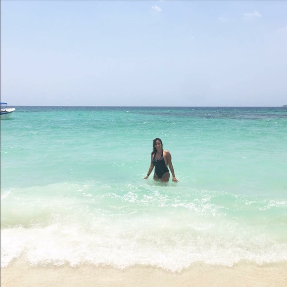 Meet your Posher, Jessica - Picture 2 of 4