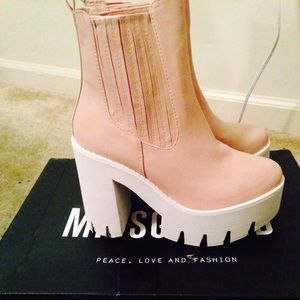 Baby pink boots!