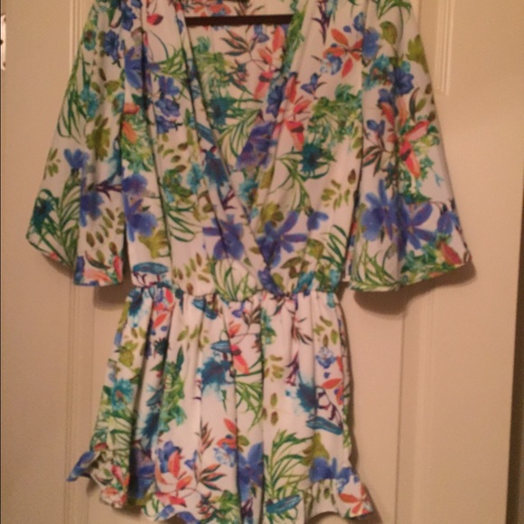 Dresses & Skirts - Floral romper