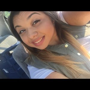 Meet your Posher, Nadia