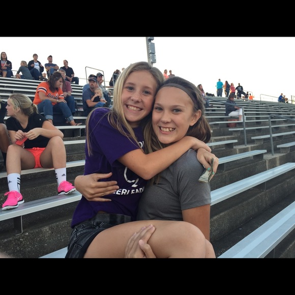 Meet your Posher, Elly - Picture 1 of 1