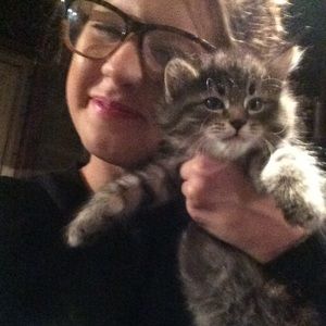 Meet your Posher, Emily