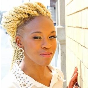 Meet your Posher, Keana